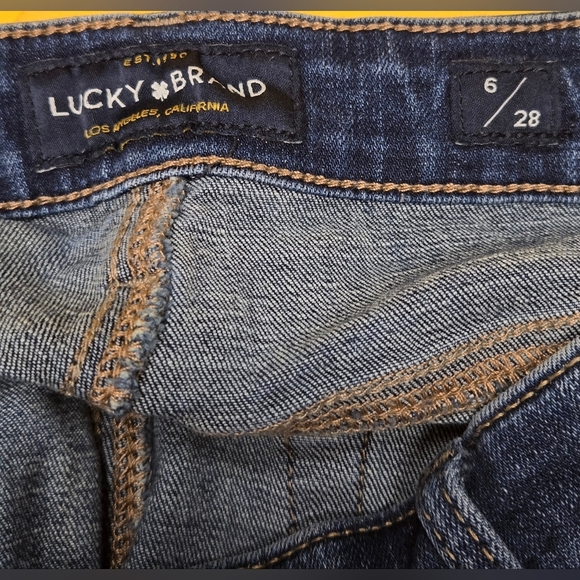 Lucky Brand 6/28 Bridgette Skinny Jeans Stretch Distressed Five Pocket Zipper Fl - Picture 3 of 5